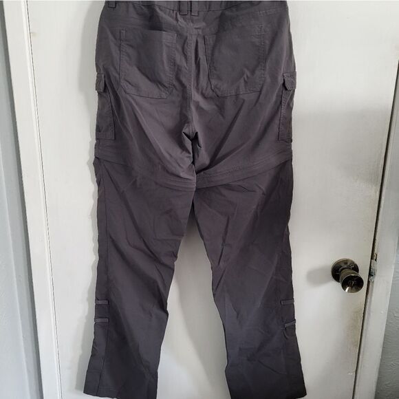 The North Face Convertible pants/shorts - Picture 3 of 7